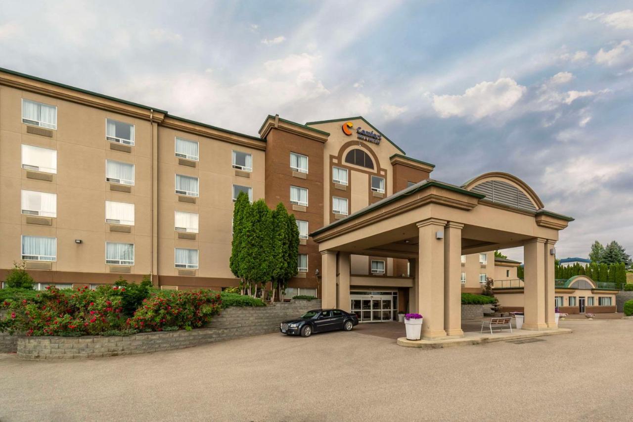 Comfort Inn & Suites Salmon Arm Eksteriør bilde