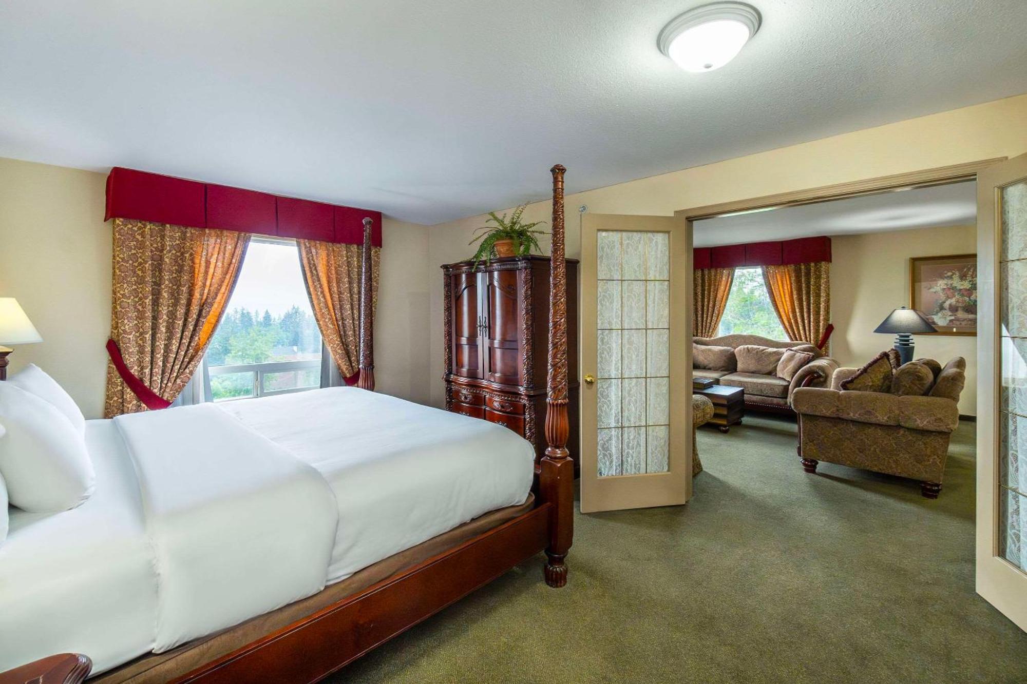 Comfort Inn & Suites Salmon Arm Eksteriør bilde