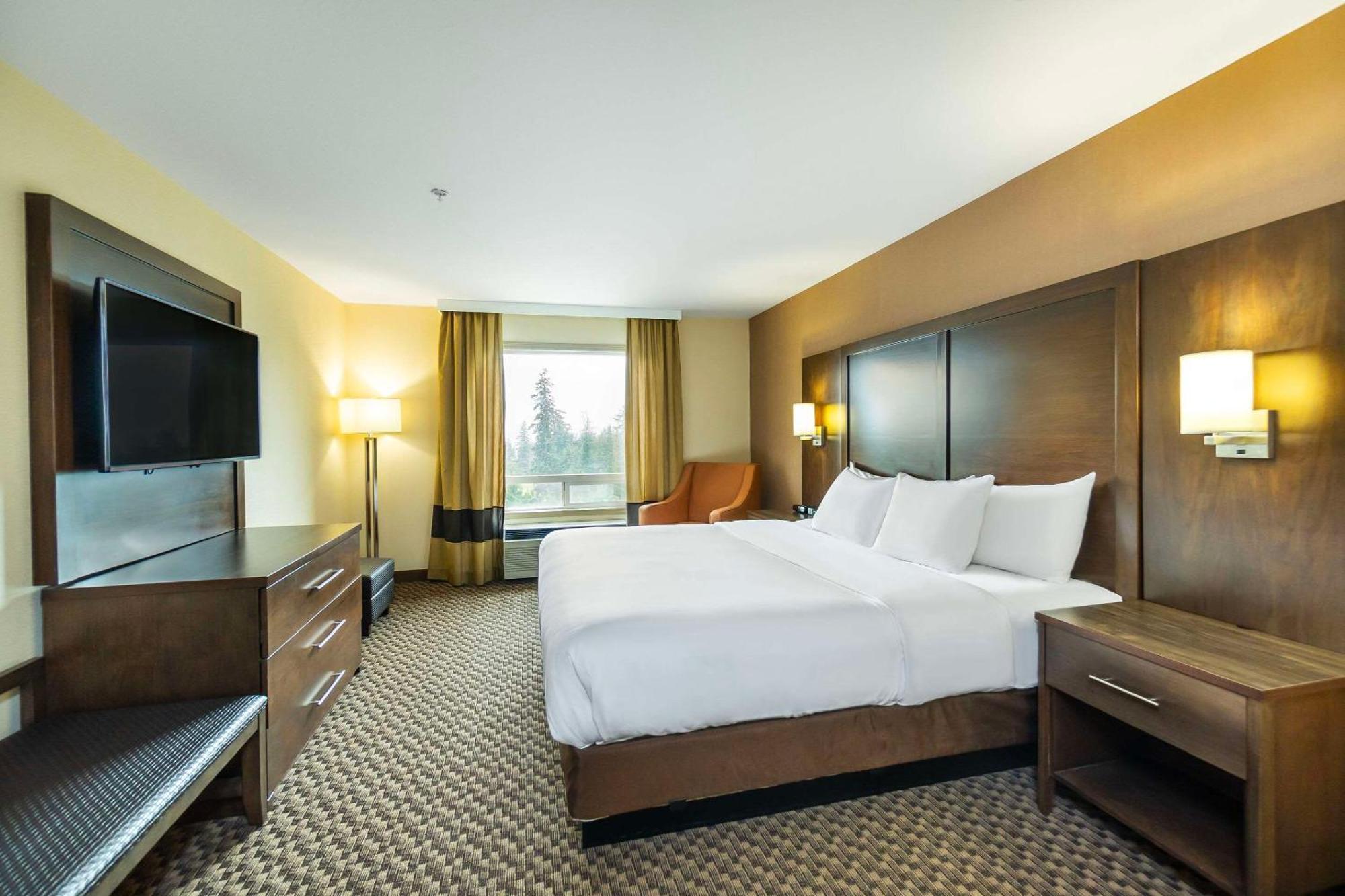 Comfort Inn & Suites Salmon Arm Eksteriør bilde