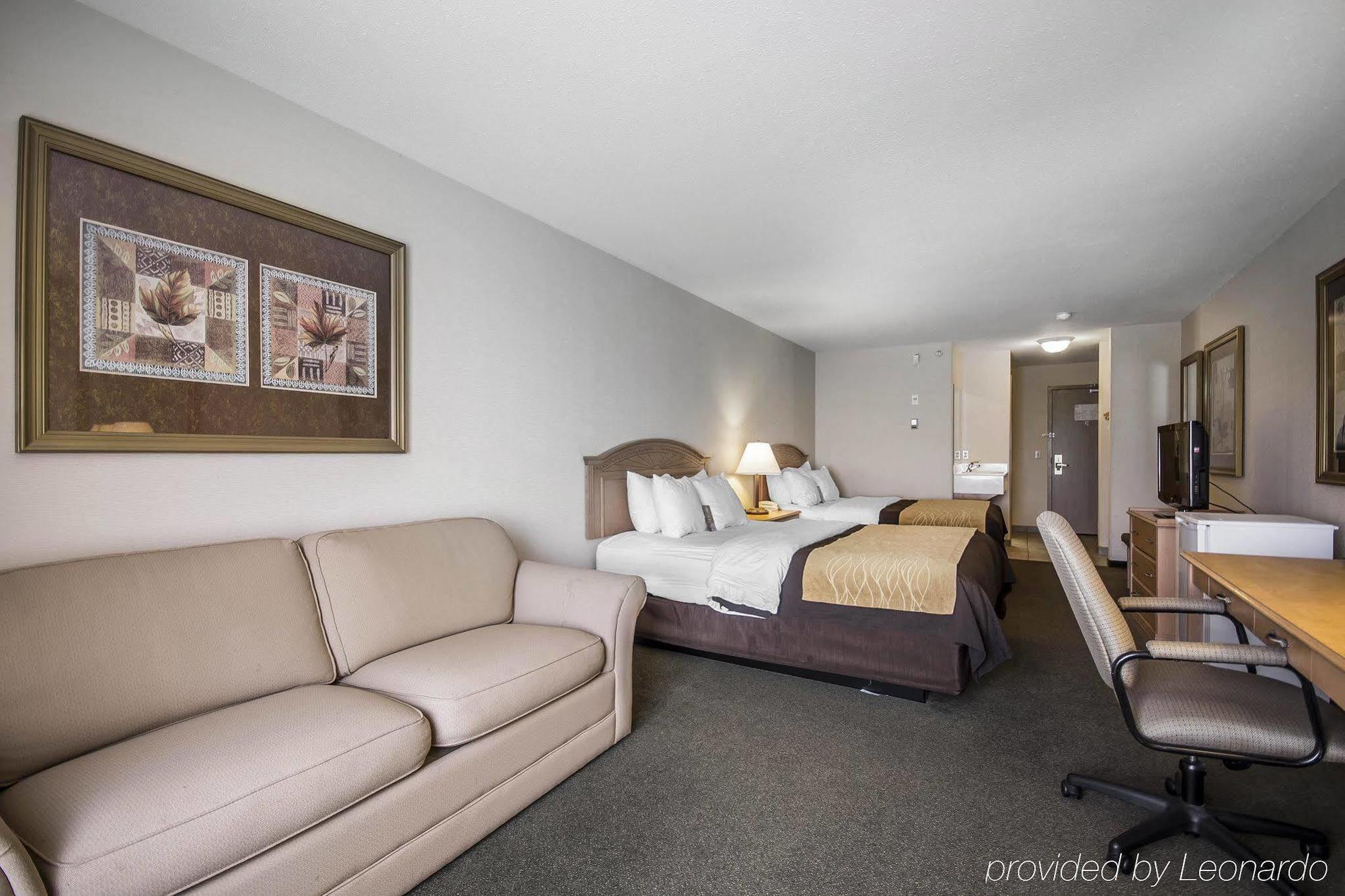 Comfort Inn & Suites Salmon Arm Eksteriør bilde