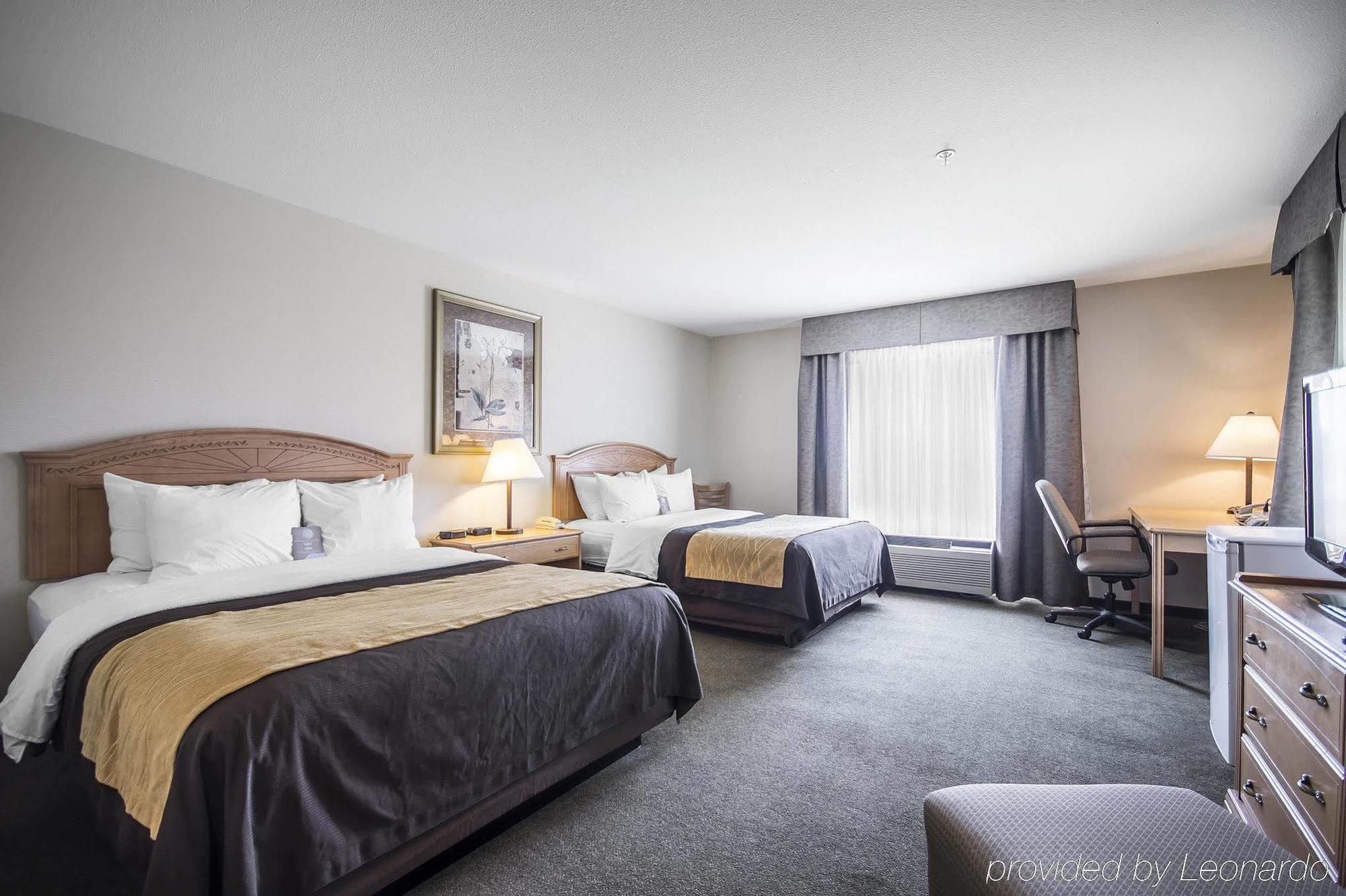 Comfort Inn & Suites Salmon Arm Eksteriør bilde