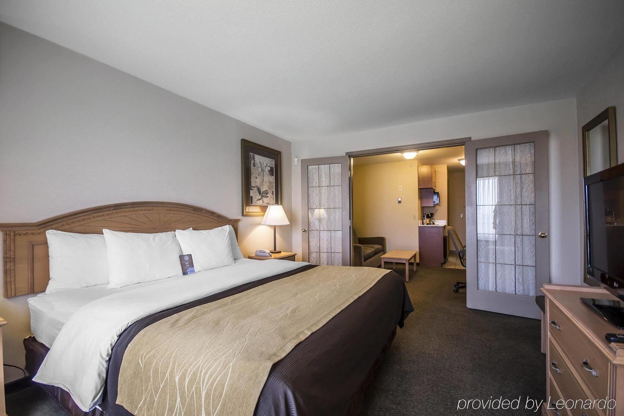 Comfort Inn & Suites Salmon Arm Eksteriør bilde